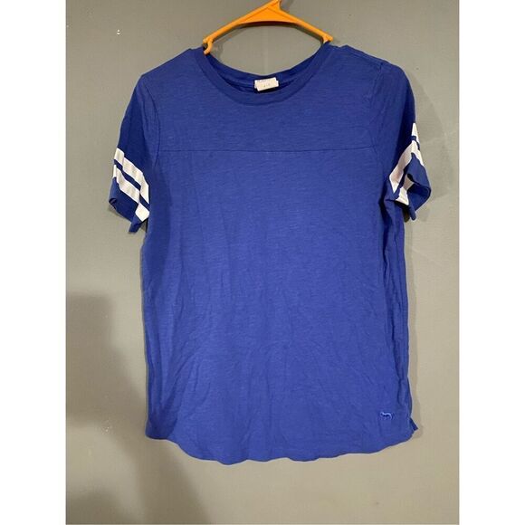 PINK By Victoria Secret Blue And White T-shirt Size Small - Picture 1 of 3
